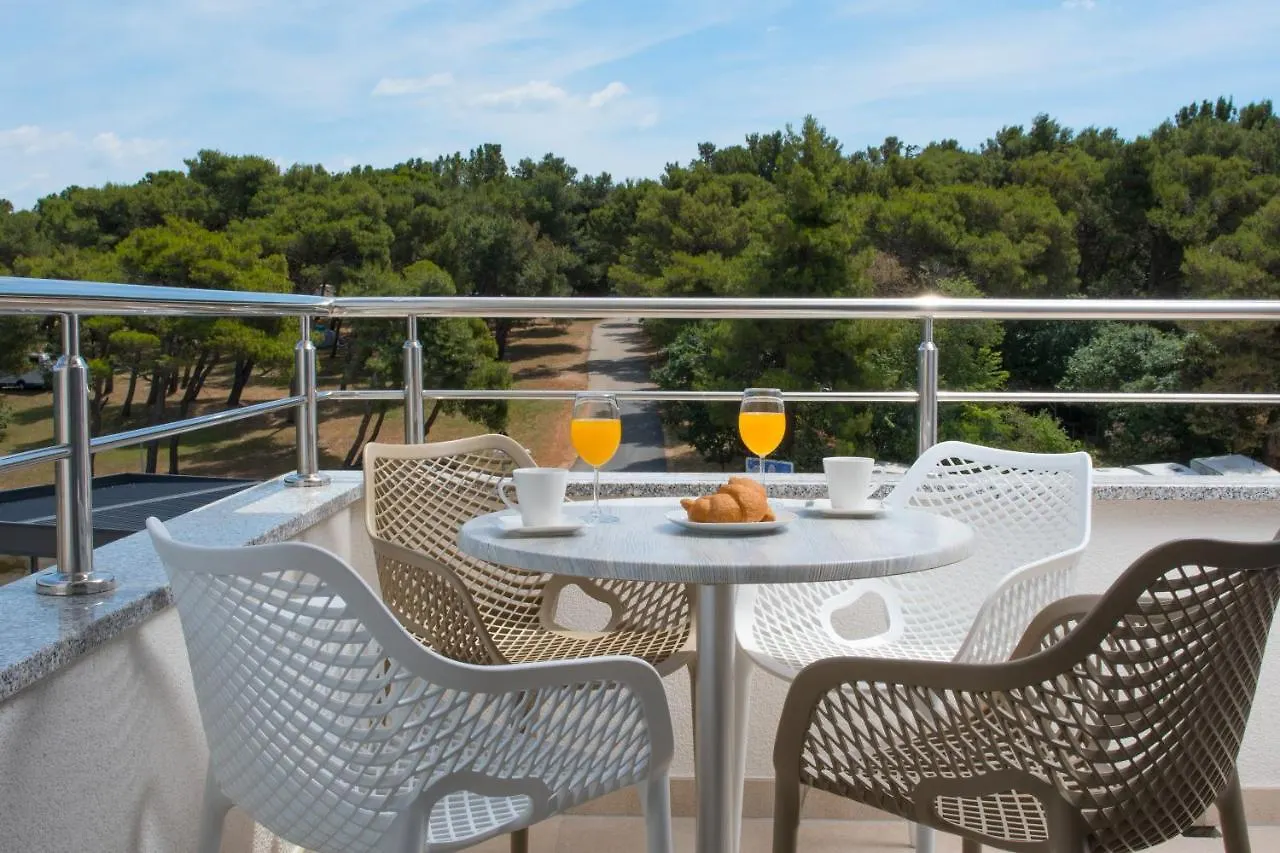 Aparthotel Punta Blu - Pool & Spa Premantura