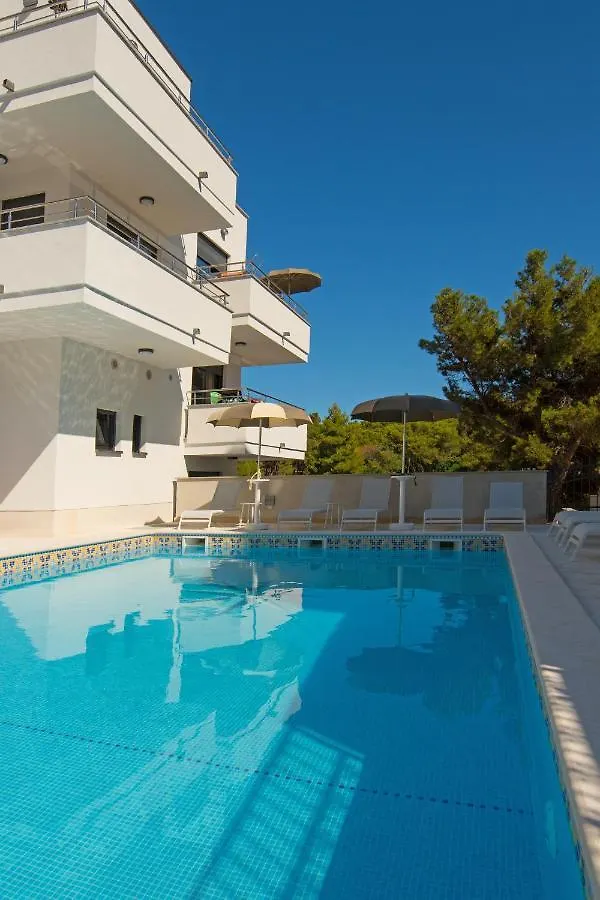 Aparthotel Punta Blu - Pool & Spa Premantura