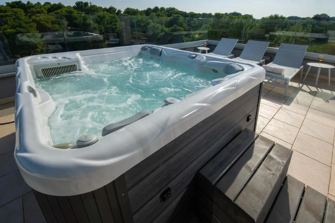 Aparthotel Punta Blu - Pool & Spa Premantura